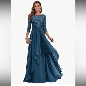Elegant Blue Lace Evening Dress